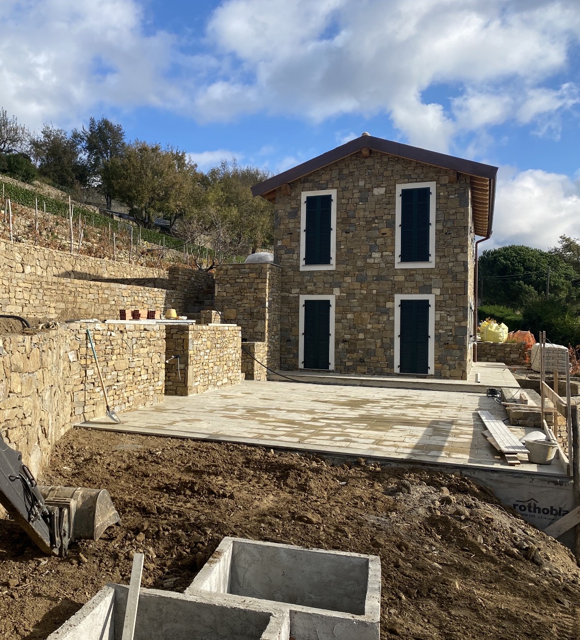 Ristrutturazione casa in pietra - prima e dopo